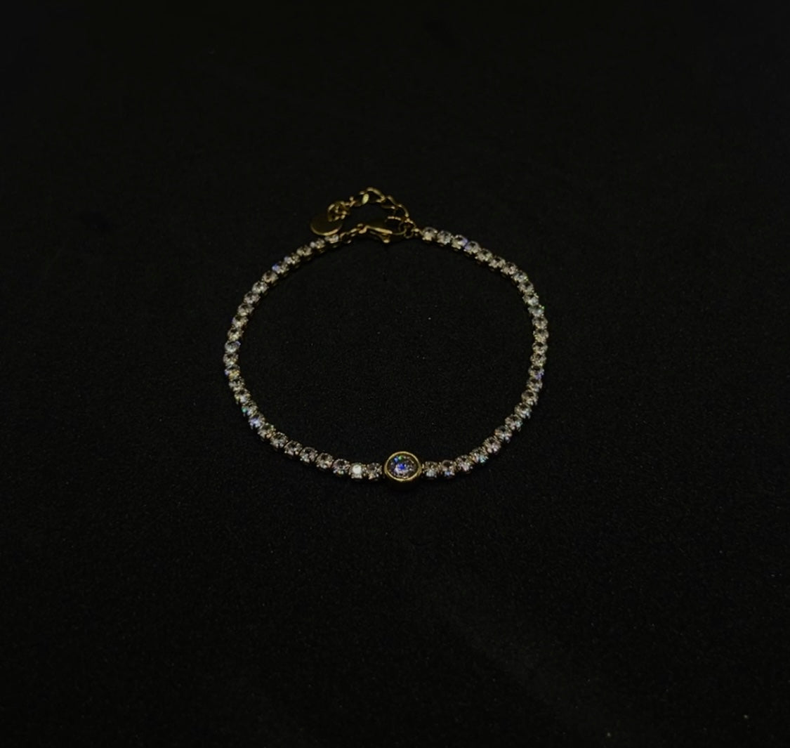 Trace Bracelet